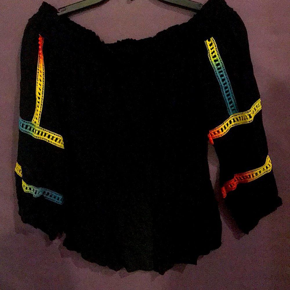 Black shirt